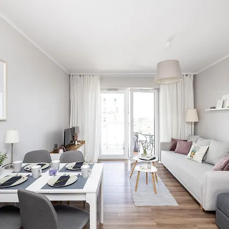 Lavender Ocean Apartment *