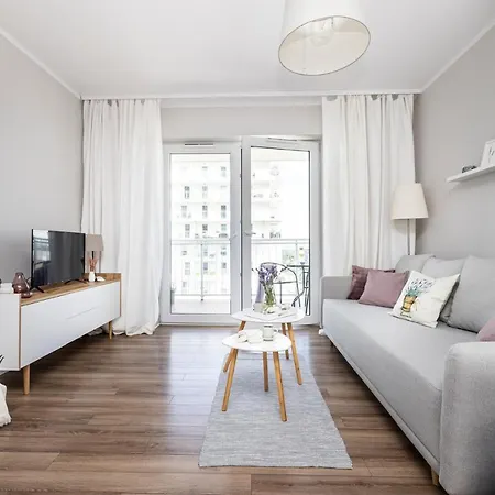 Lavender Ocean Apartment *