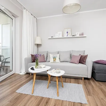 Lavender Ocean Sea View Balcony Parking Apartment