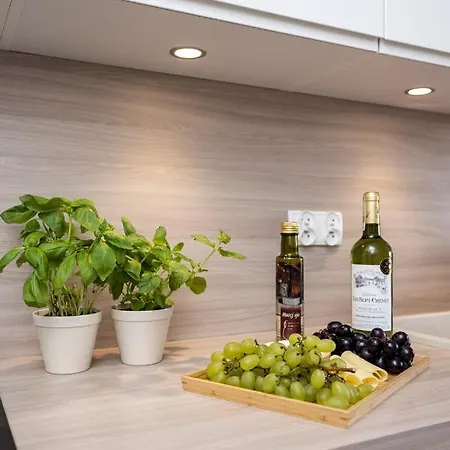 Apartment Lavender Ocean Sea View Balcony Parking Gdansk